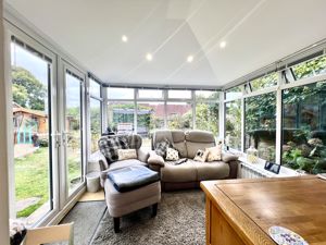 Garden Room- click for photo gallery